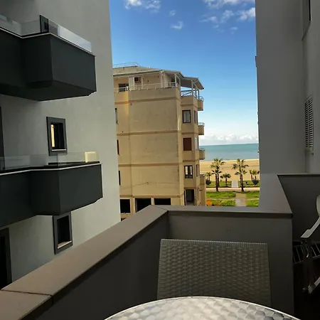 Jasmine * Golem (Tirana)