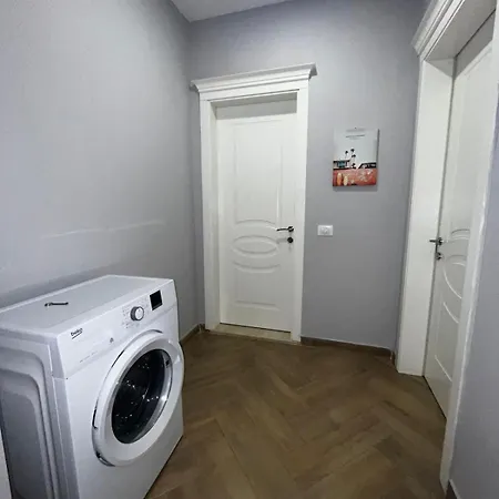 Jasmine Apartment *