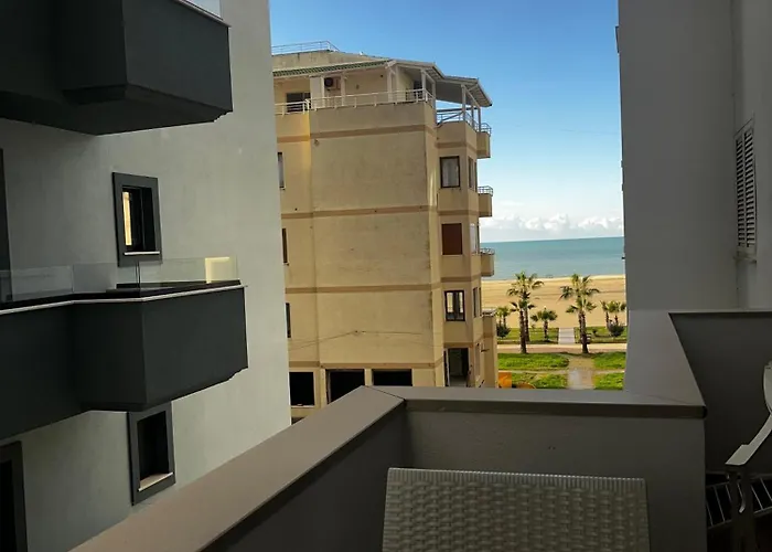 Jasmine * Golem (Tirana)